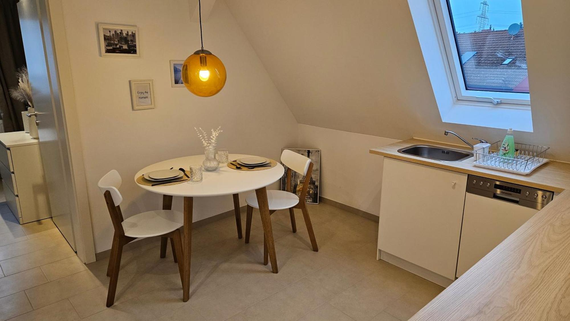 Ferienwohnung As 5 One & Two Bamberg - Modern In Ruhiger Lager Mit Balkon 哈尔施塔特 外观 照片