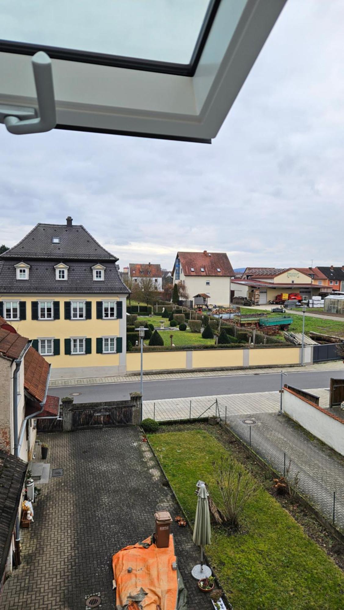 Ferienwohnung As 5 One & Two Bamberg - Modern In Ruhiger Lager Mit Balkon 哈尔施塔特 外观 照片