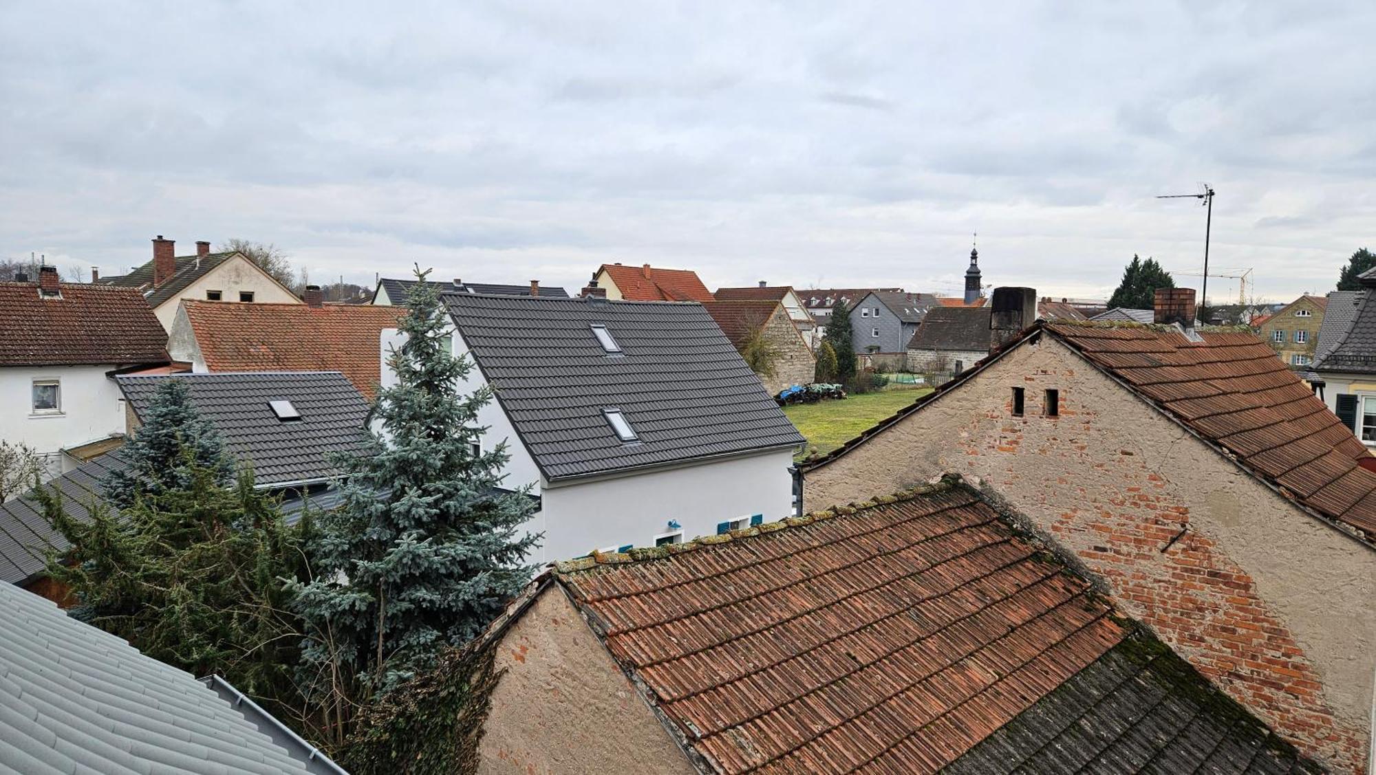 Ferienwohnung As 5 One & Two Bamberg - Modern In Ruhiger Lager Mit Balkon 哈尔施塔特 外观 照片