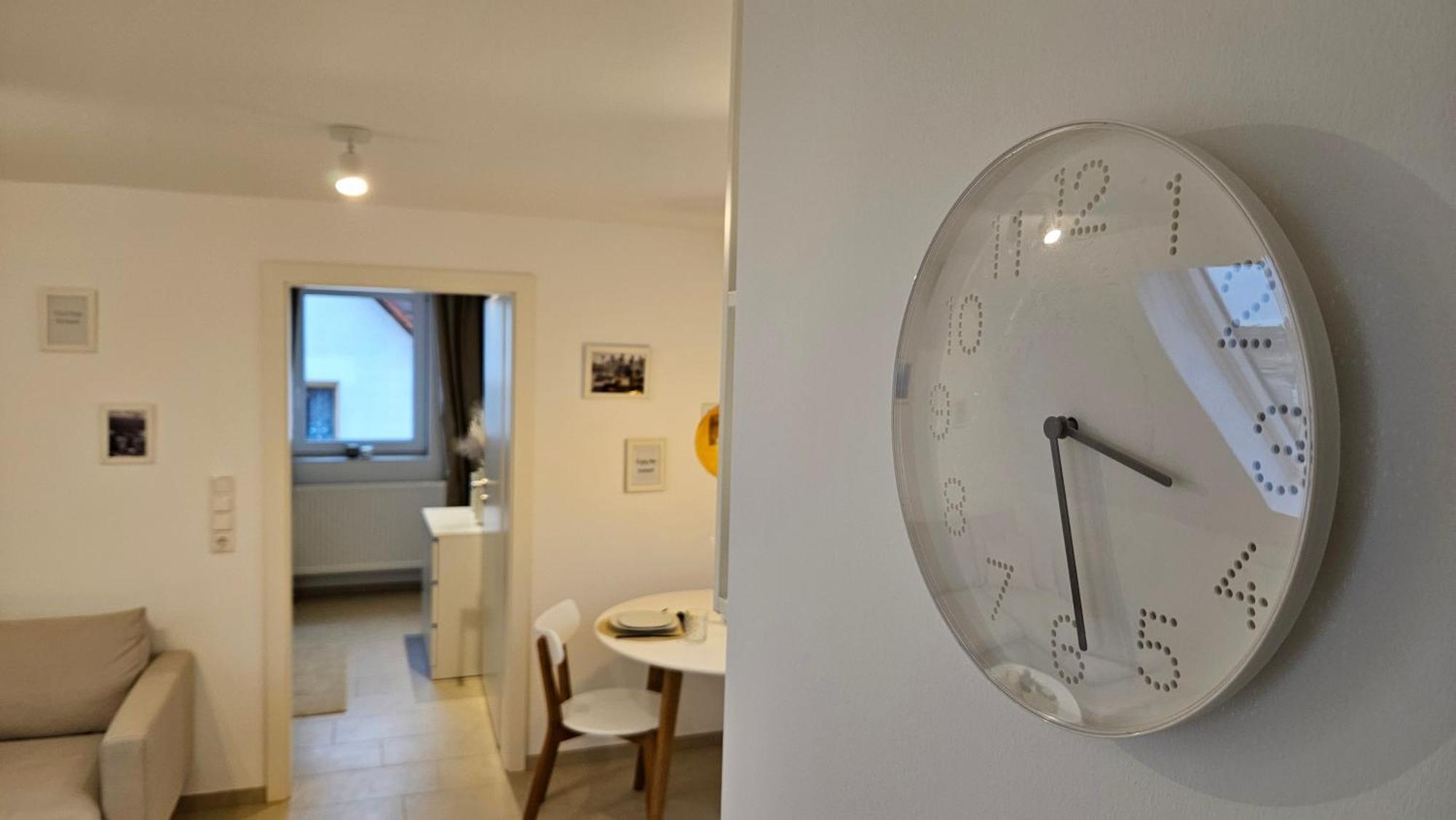 Ferienwohnung As 5 One & Two Bamberg - Modern In Ruhiger Lager Mit Balkon 哈尔施塔特 外观 照片